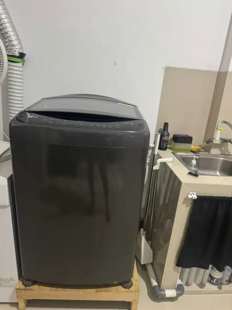 Mesin cuci LG 18kg