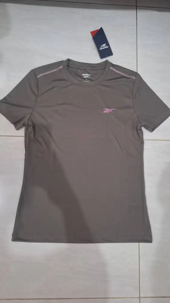 Kaos REEBOK - REE Running Angie Women Tee Original