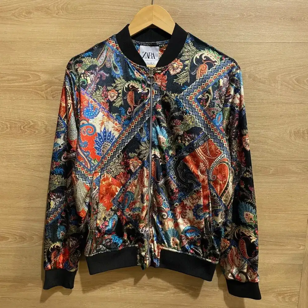 Zara Man Paisley Jaket Bomber Jacket Original
