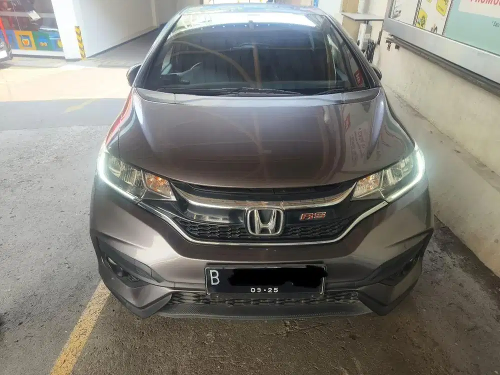 Honda Jazz RS 2020 Abu abu Mobil Terawat