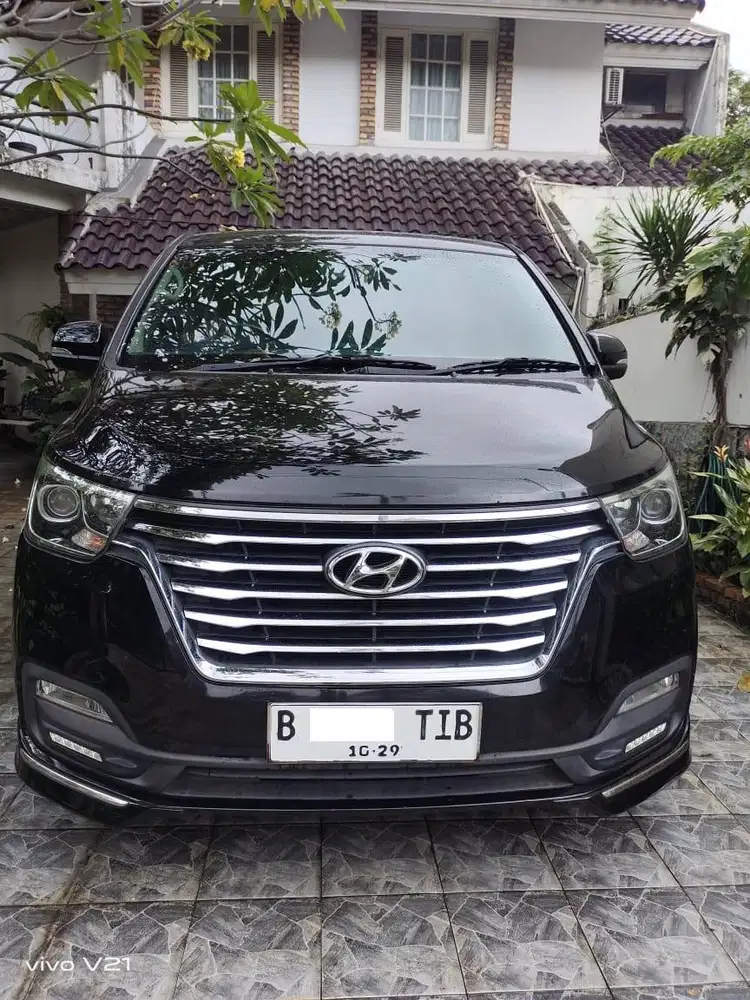 Hyundai H-1 2019 Diesel 2.5 CRDi Royale