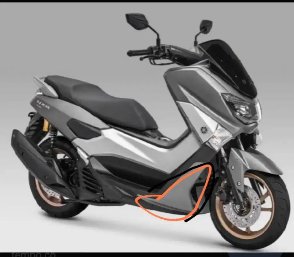Sayap samping n max  depan bagian bawah original yamaha