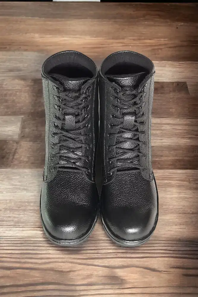 Produsen sepatu reisen Cilacap