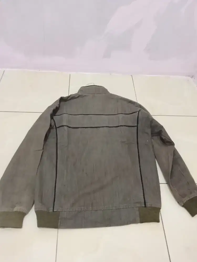 Jaket stylish dan nyaman