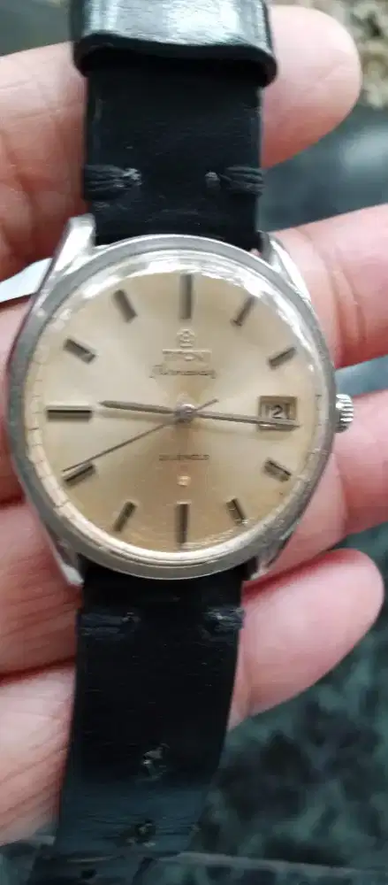 Jam tangan titoni automatis