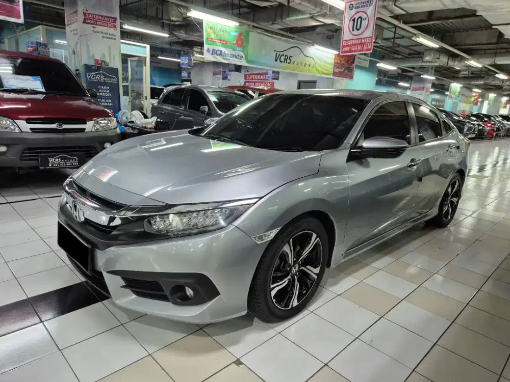 KM 80rb ANTIK HONDA CIVIC TURBO 1.5 ES SEDAN 2016 MATIC SUPER ISTIMEWA
