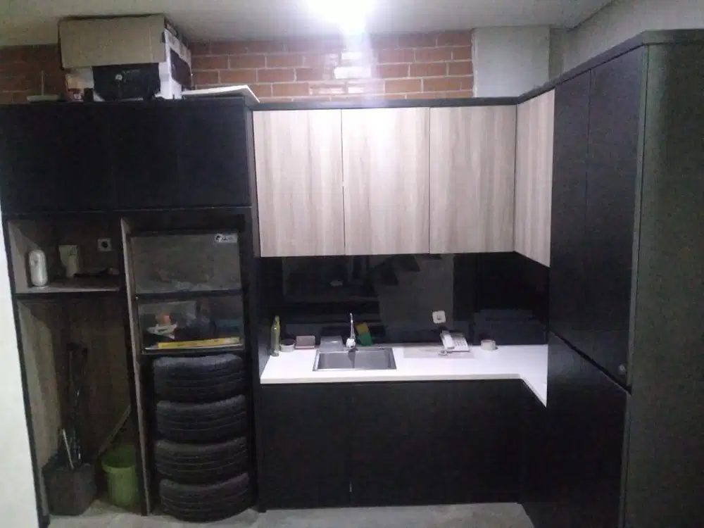 Dijual Cepat kitchen set Bekas Kantor