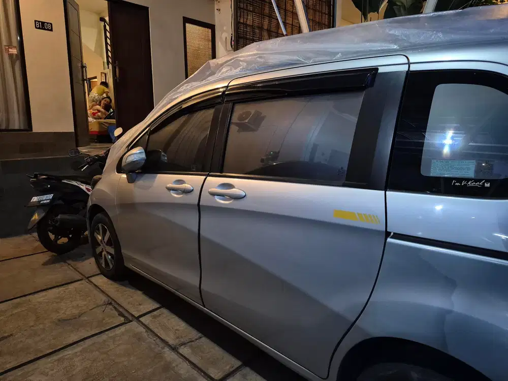 Honda Freed 2010 Bensin