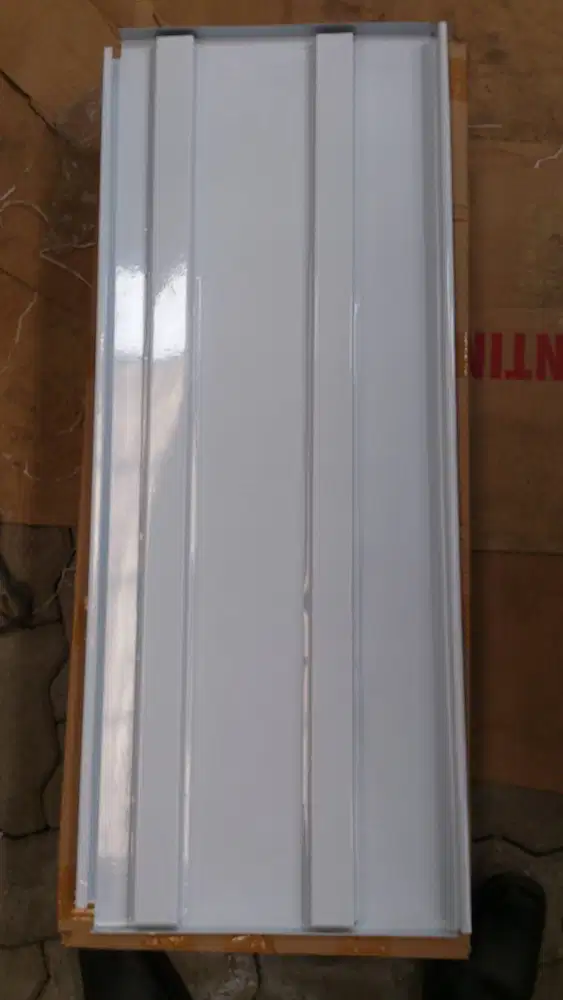 SHELVING ATAS DAN DASAR BAHAN PLAT BESI HARGA TERJANGKAU BISA ECER