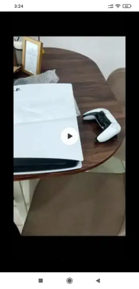 Ps5 digital 1tb include dus putih bawaan ori , stik1, kabel2 dan game2