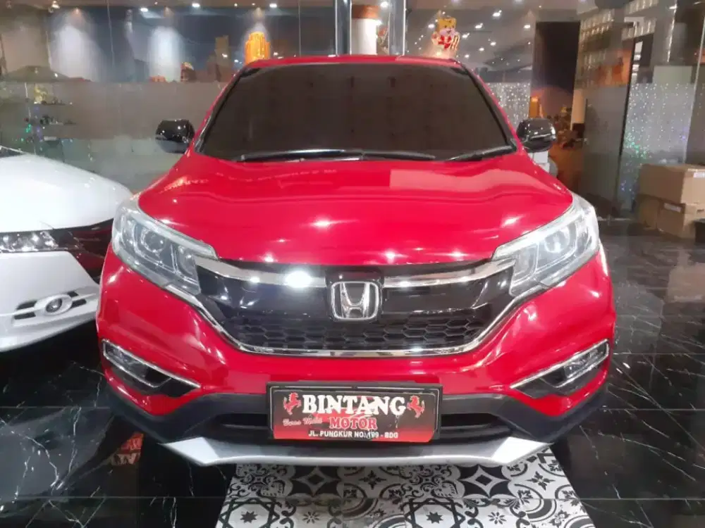 CRV 2.4 PRESTIGE AT 2015 SUNROOF RED / MODEL THN 2016 (BINTANG MOTOR)
