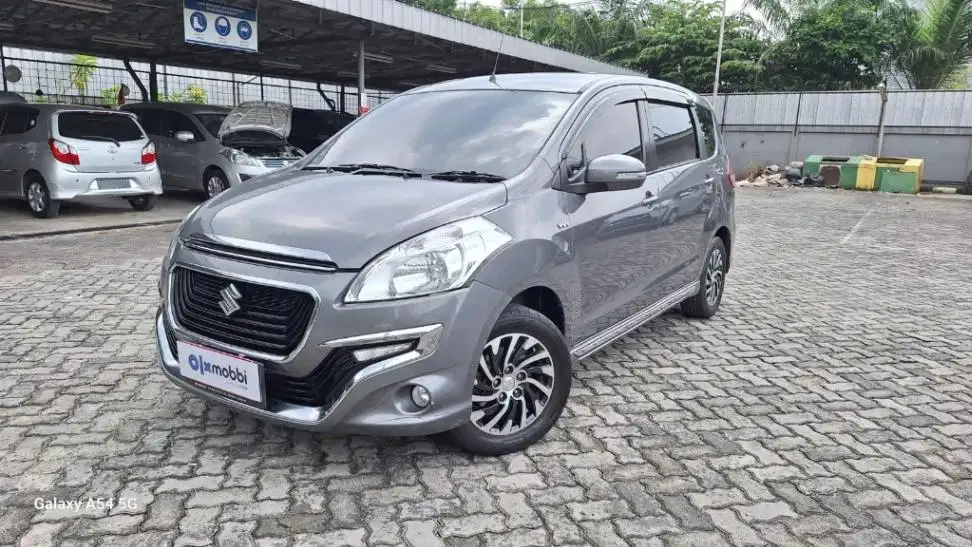 DP RENDAH Suzuki Ertiga 1.4 Dreza Bensin-MT 2016 TVM