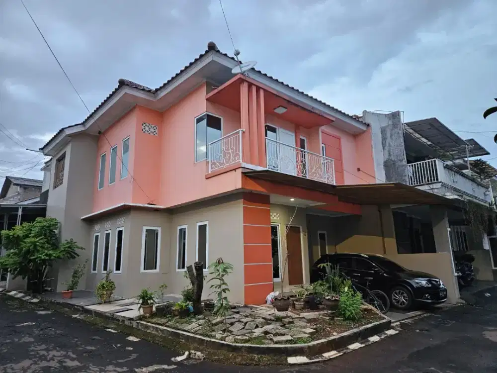 Rumah Komplek Pesona Alam, Hook, 2 Lantai, Ciganjur, Jagakarsa