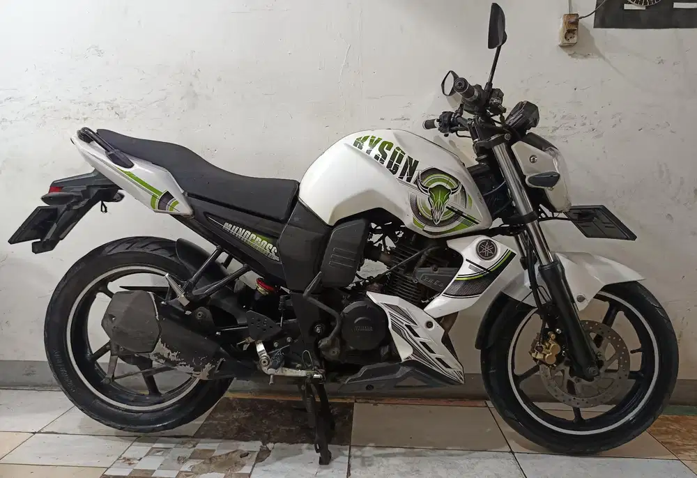 Yamaha byson karbu 2013 lengkap pajak hidup