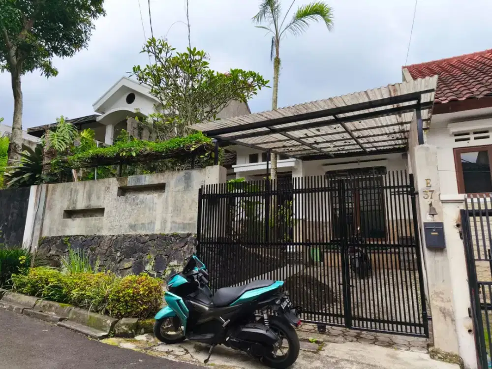 DIJUAL Rumah MURAH PONDOK HIJAU SETIABUDI Lokasi dkt ke Kampus UPI & Wisata LEMBANG Bandung