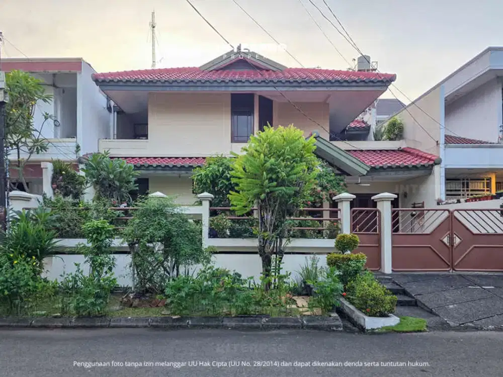 Rumah 2 Lantai Dijual Puri Indah Kembangan Hadap Timur - Luas 288m2