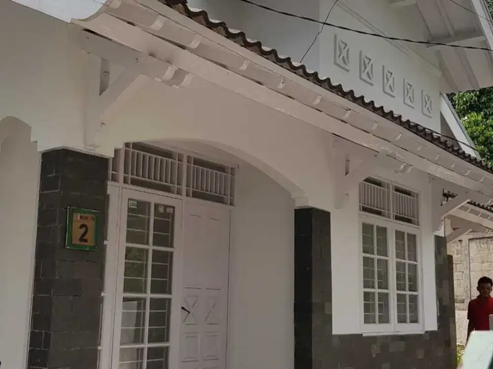 RUMAH BINTARO JAYA SEKTOR 3 TANGERANG SELATAN