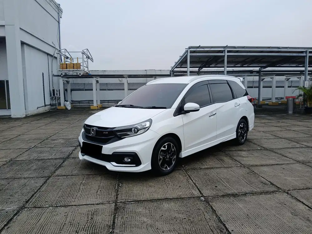 [ DP 5 ] Honda Mobilio RS AT Facelift 2019