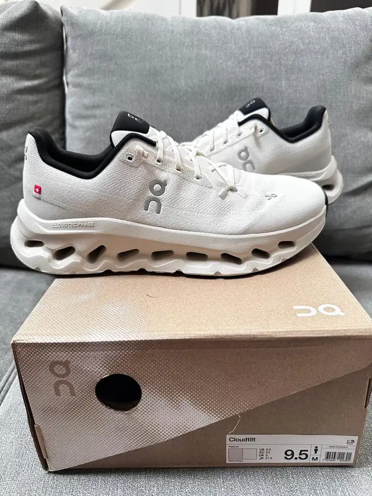 On Cloud Tilt Pearl Ice BNIB Original siapa cepat dia dapat