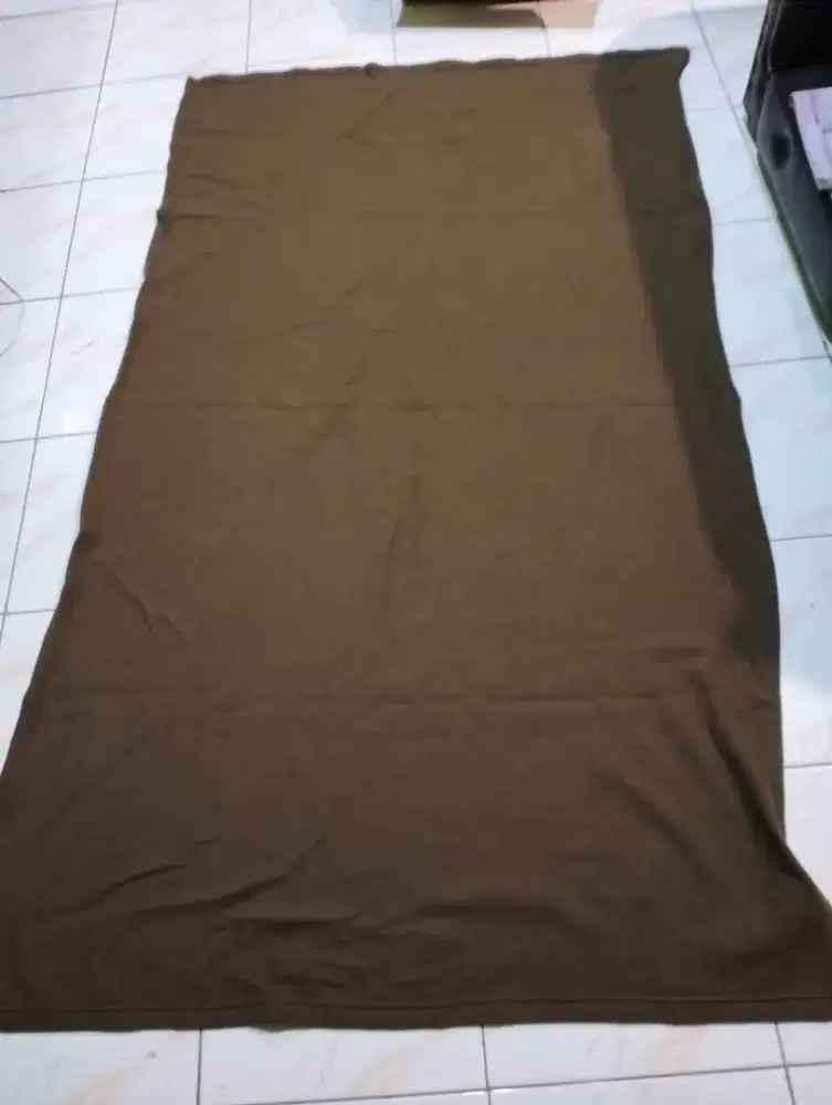 Selimut hangat , coklat tua, ukuran besar, murah