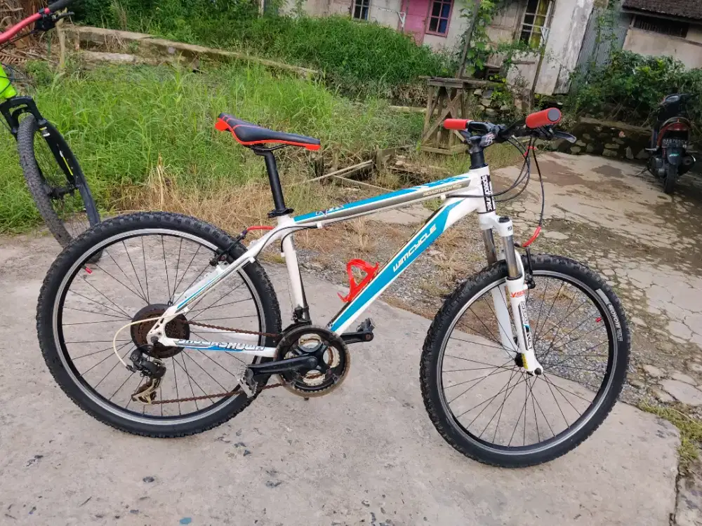 Dijual sepeda gunung wincycle siap pakai.