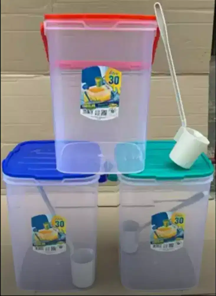 Tupperware Toples Es Aquarium