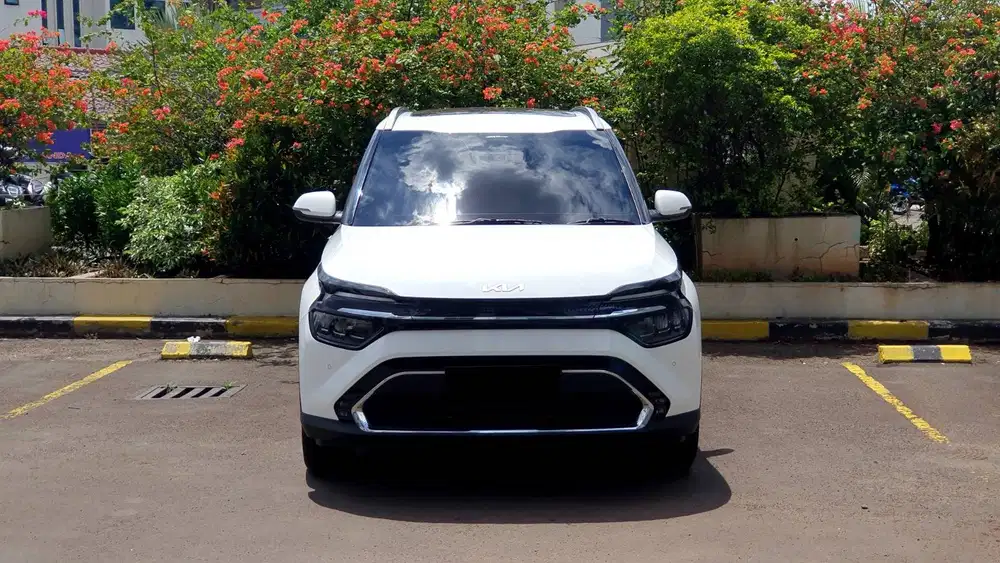 [ GARANSI 5TH ] Kia Carens Premiere AT 6 Seater Sunroof Bose 2024/2025