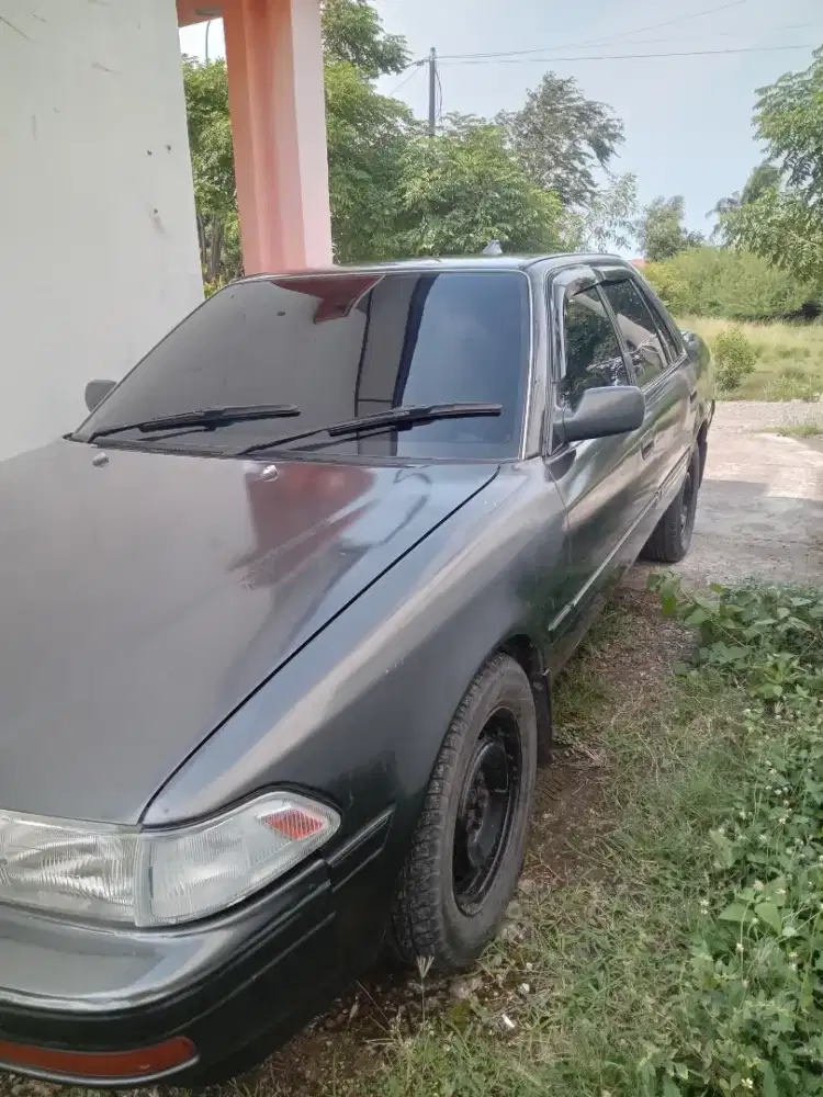 Toyota corona ex saloon 1990