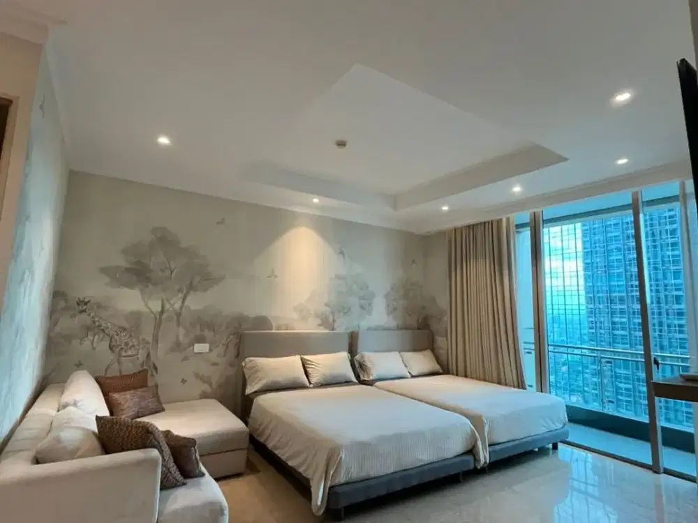 For Rent Apartemen Residence 8 @Senopati 4BR