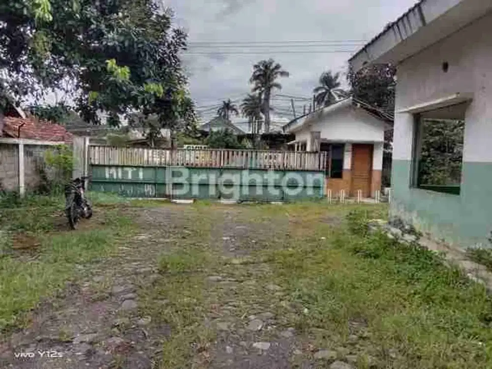 Dijual tanah strategis di sentul kabupaten Bogor cocok untuk Usaha.