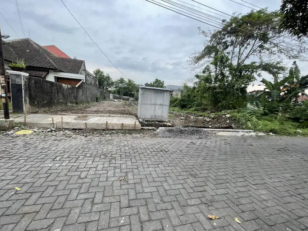 tanah kavling di sawitsari pandeansari condongcatur dekat pakuwon mall