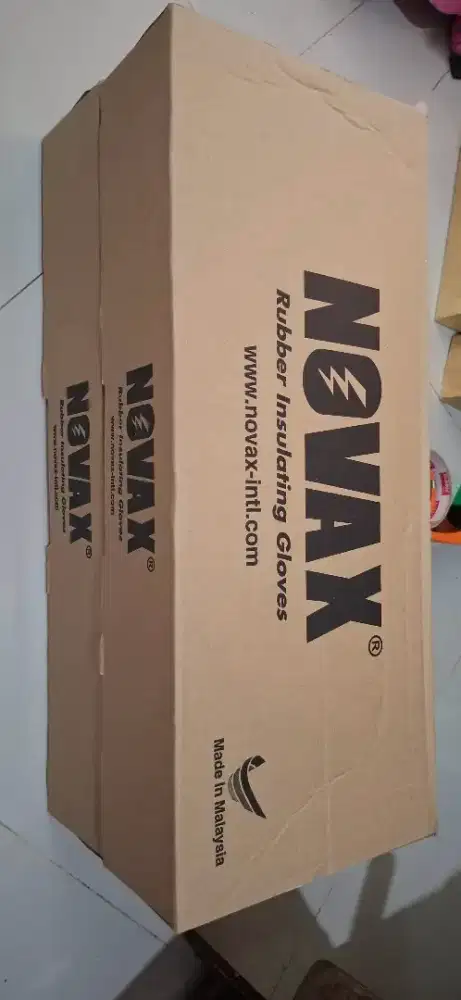 Novax Rubber Insulating Gloves(sarung tangan anti setum) Class 3