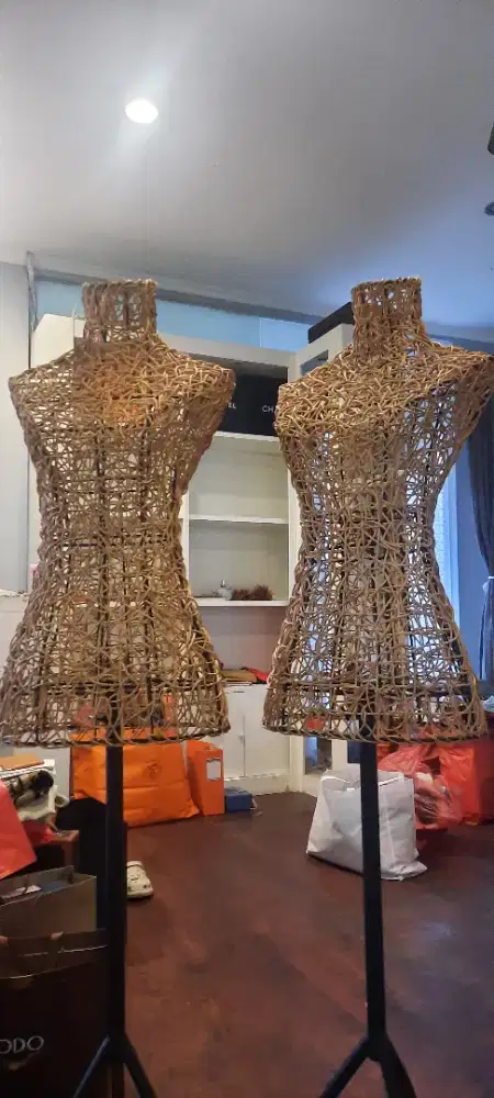 MANEKIN BADAN WANITA