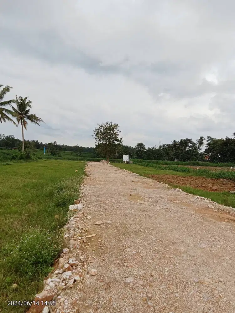 KAVLING LOKASI STRATEGIS SUDAH RAMAI LINGKUNGAN NYAMAN DEKAT RS