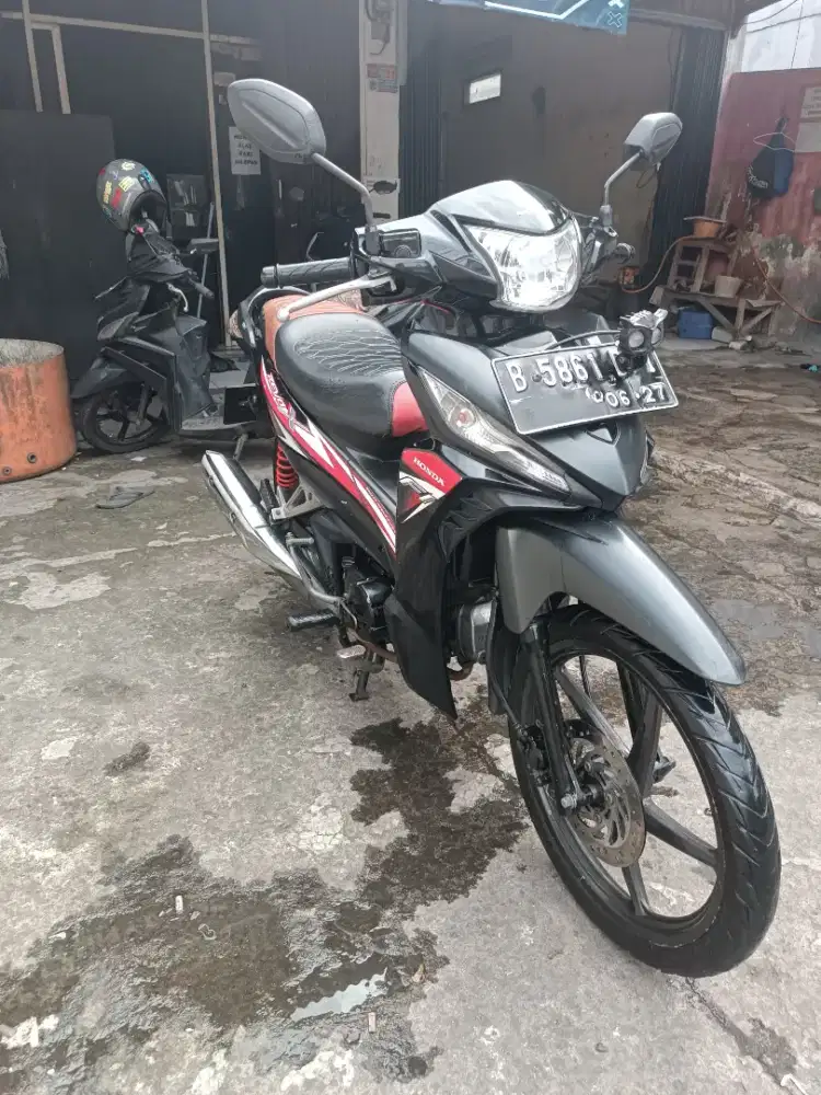 Honda REVO X 2022