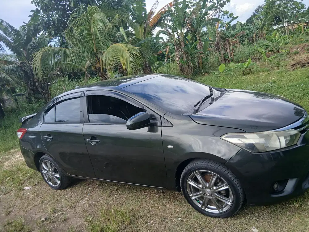 Harga Mobil Vios Limo 2016