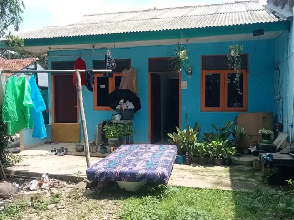 Rumah kontrakan 2 unit dijual cepat di Ciherang Depok
