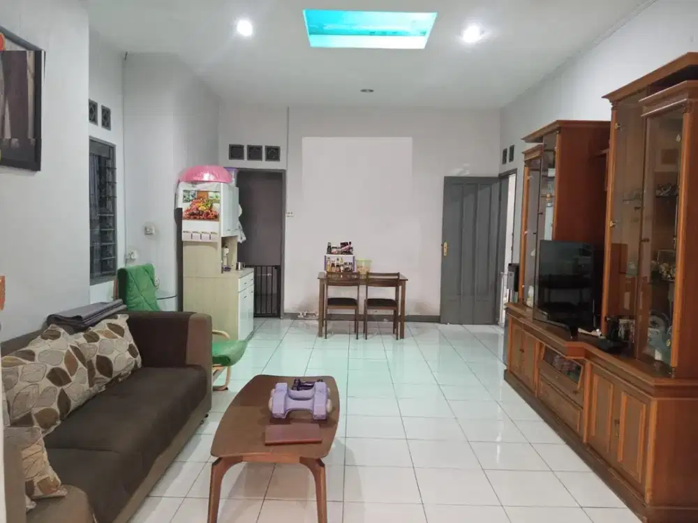 Rumah Kondisi Bagus Siap Huni di Srimahi