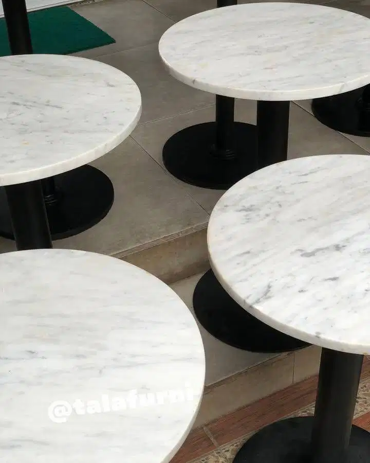 Meja marmer eks coffee shop
