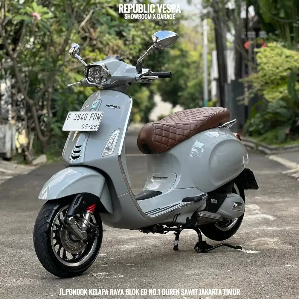 PIAGGIO VESPA SPRINT 150 IGET ABS LED Tahun 2019 WARNA ABU GLOSSY PERF