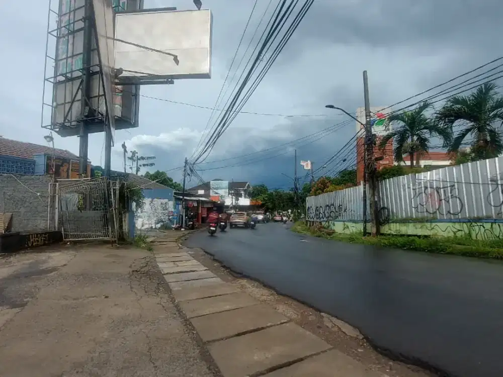 Tanah Pinggir Jalan Raya Cirendeu Akses Ramai dan Potensial Untuk Usaha.