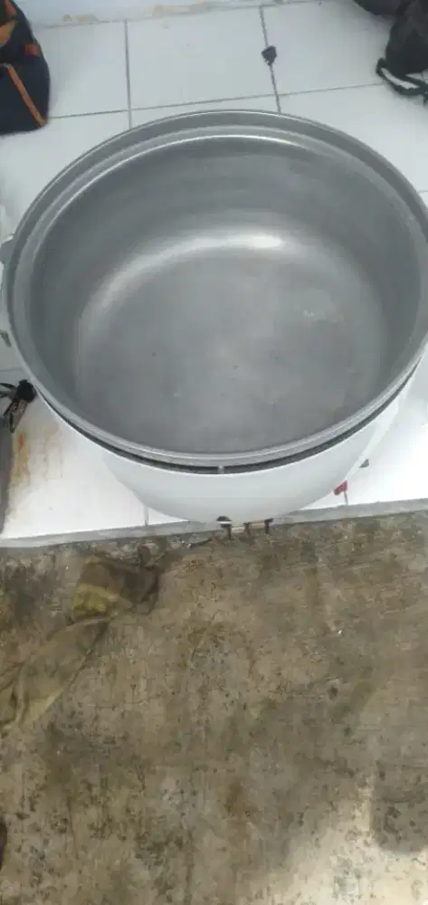 PERALATAN DAPUR RESTO EX WRG AYAM GEPREK