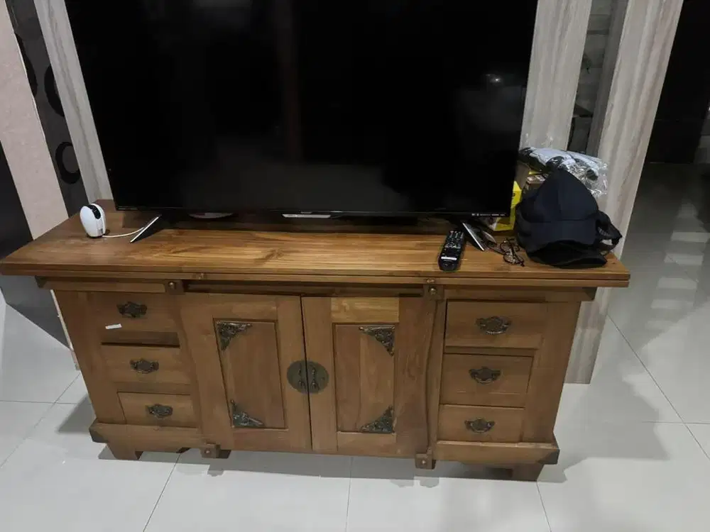 bismillah dijual meja tv dari kayu jati