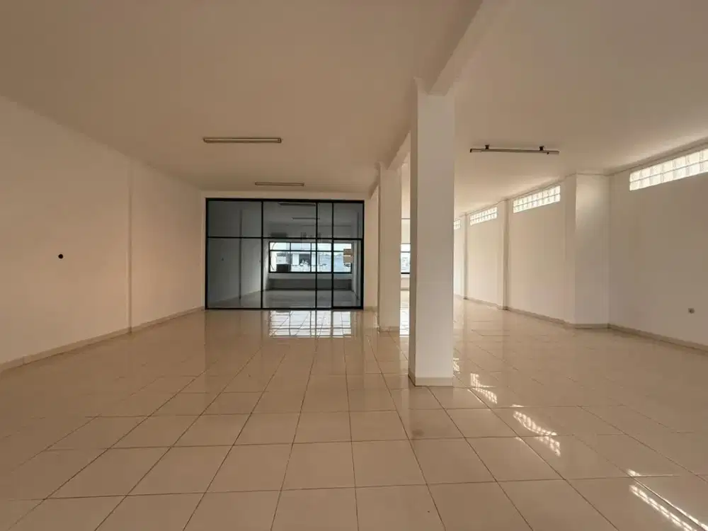 Disewakan Ruko Gandeng Rapih Siap Pakai Kemayoran Jakarta Pusat