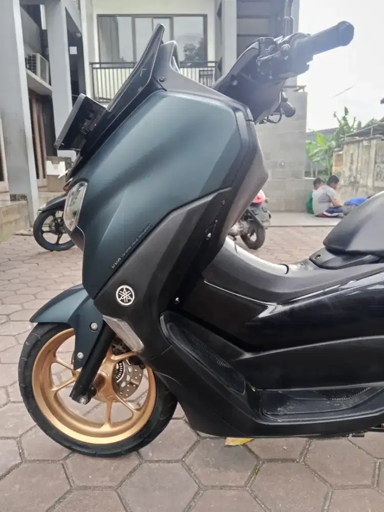 NMAX 155 CONNECTED KEYLESS MULUSS DAN GRESS GREEN MATTE