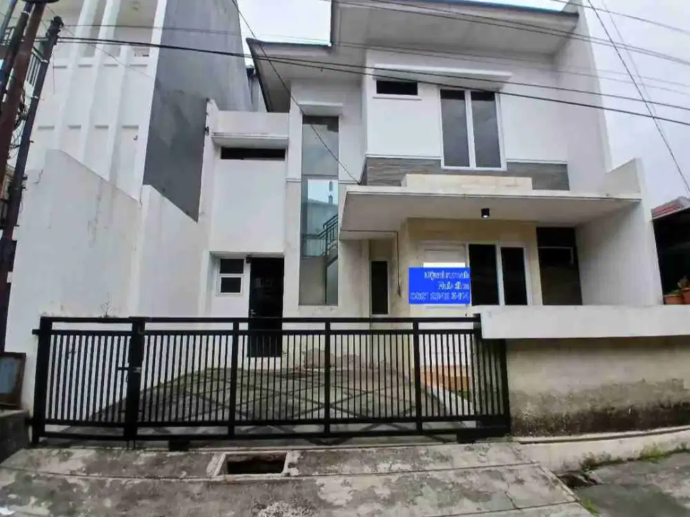 Dijual rumah keamanan 24 jam  Galaksi Bekasi