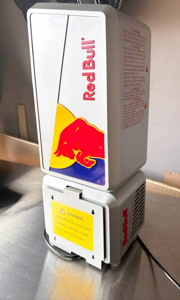 Kulkas/Showcase Mini Red Bull Original LED Display (Limited Edition)