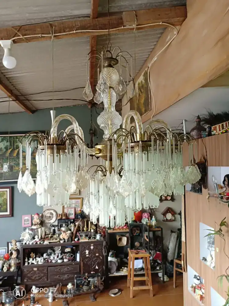 Lampu Gantung Model Ubur² Lawas [ Rumbai²/Ronce² Crystal ]