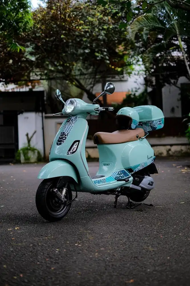 VESPA LX 125 BATIK EDITION 2022