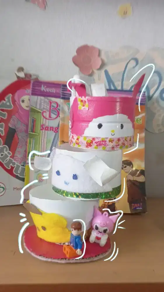 Rak pensil Sanrio Recycle